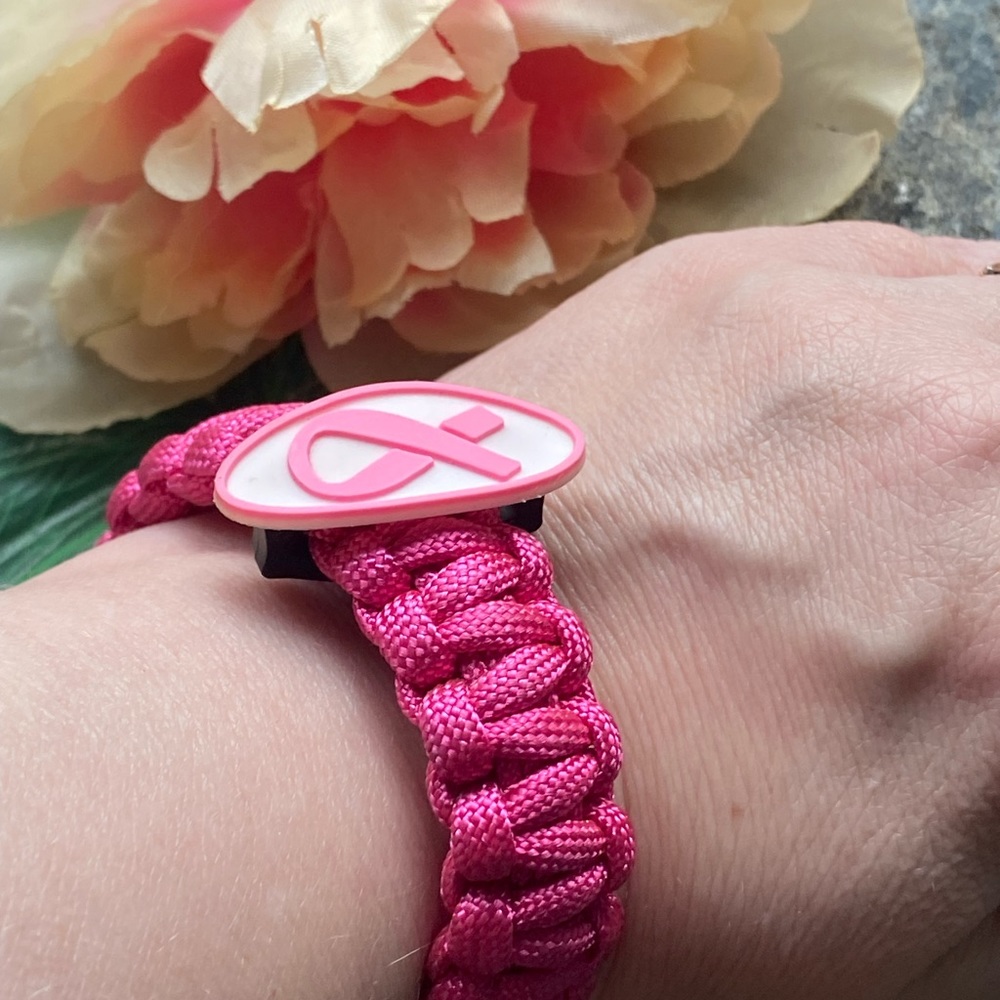 NWT Pink Power Breast Cancer Emblem Awareness Parachute Paracord bracelet